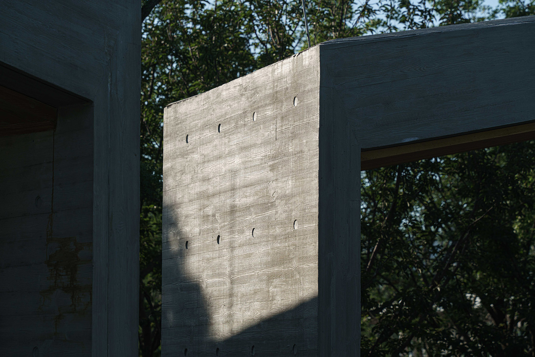 Park Station of Tiandi Square in Yantai by Shanghai Dachuan Architects ...