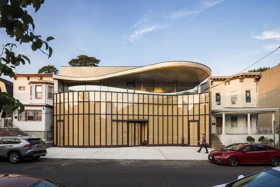 louis armstrong center by caples jefferson architects