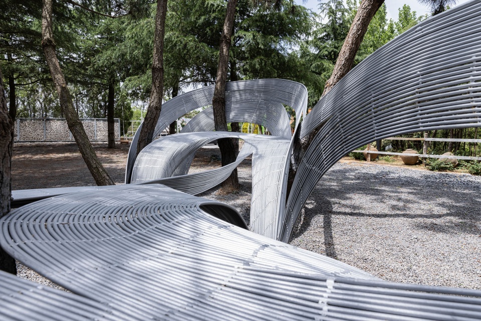 22Suzi Beauty Rely22 by Kong Xiangwei Studio