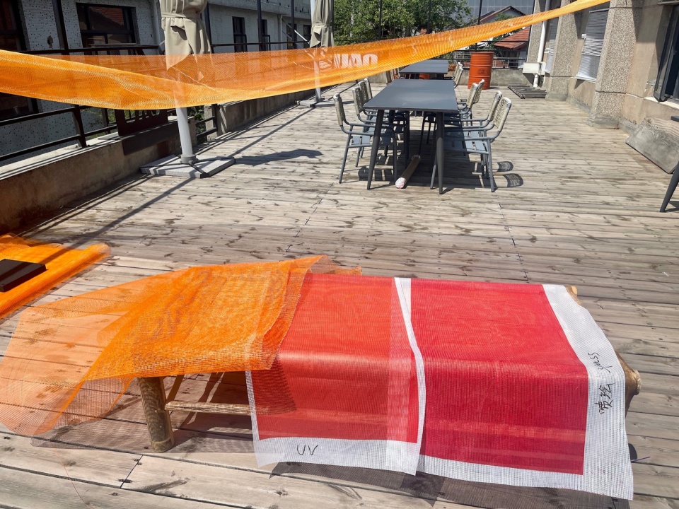 ©UAO防裂网和网格布 比较试验 dive in summer