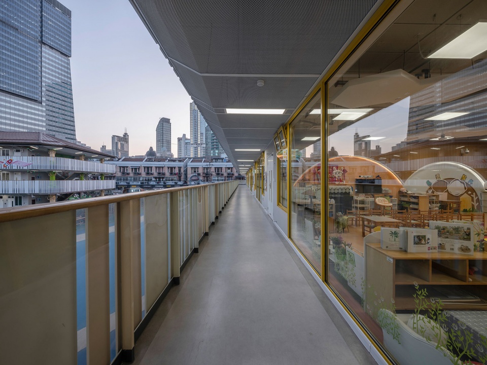校园内部外廊 Internal outer corridor ©繁玺视觉