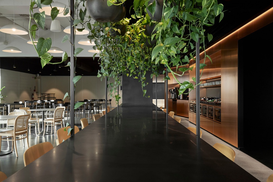 Office Design for 2K by ACDF Architecture