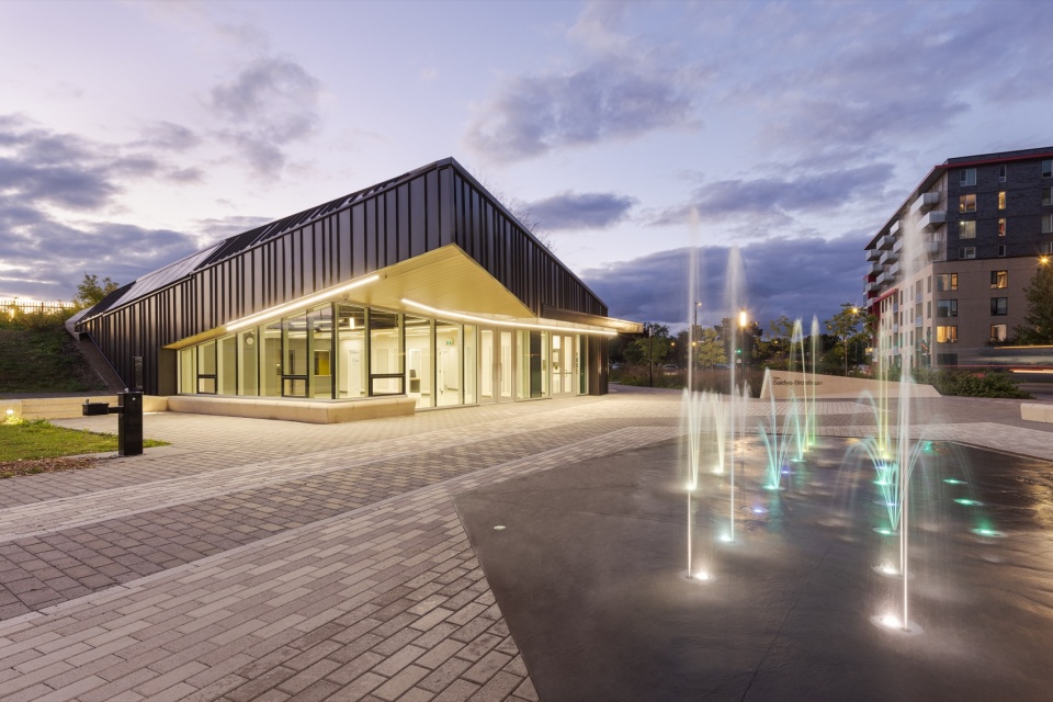 the saidye bronfman park pavilion by cardin julien