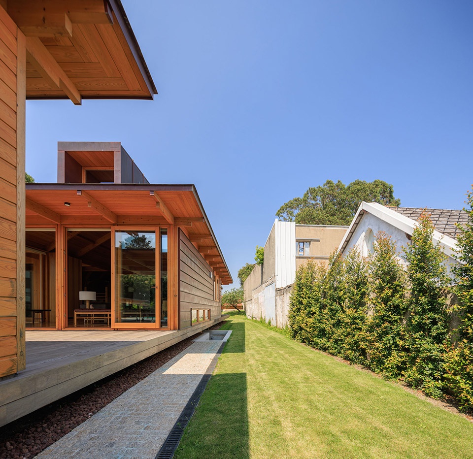 FONTINHA HOUSE by Carlos Castanheira