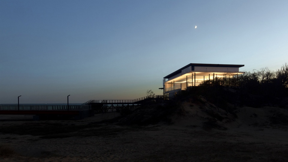 Seaside Pavilion China by PLAT ASIA