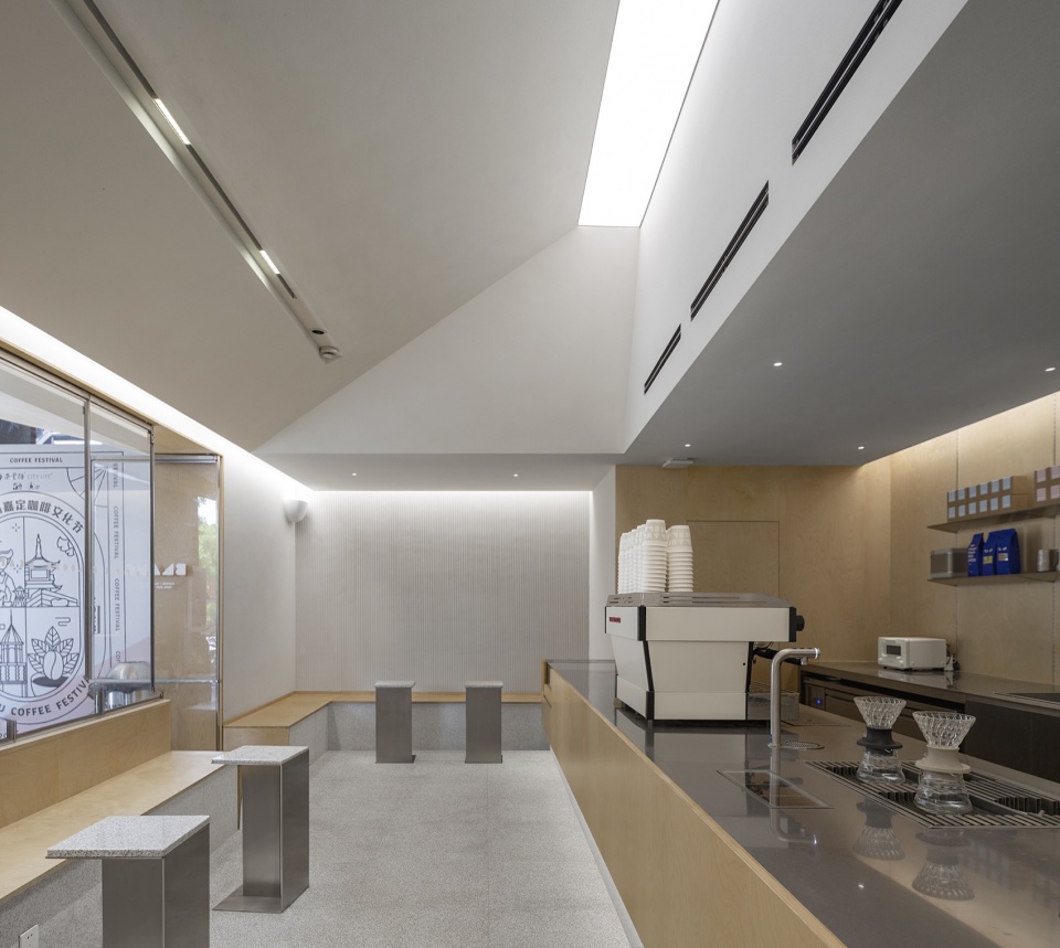 blanc coffee by atelier raw