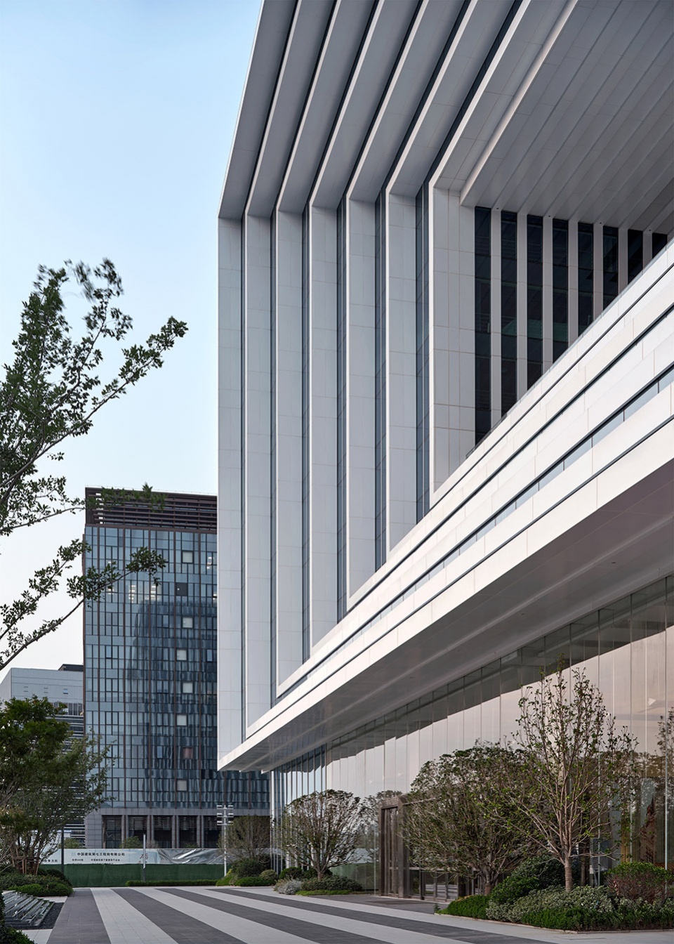 longhu international center hdd tjupdi