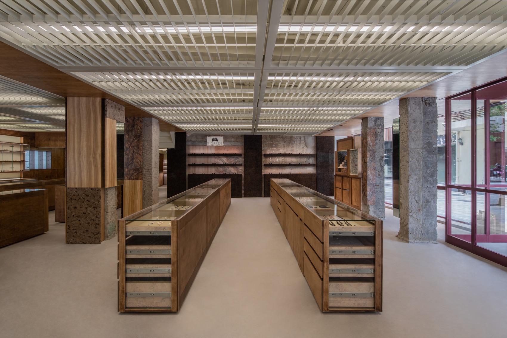 MUXARE eyeglass store by MAS 谷德设计网