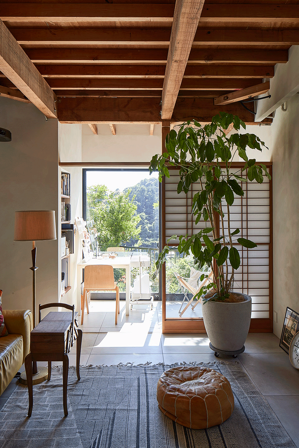 Kamakura House by ROOVICE