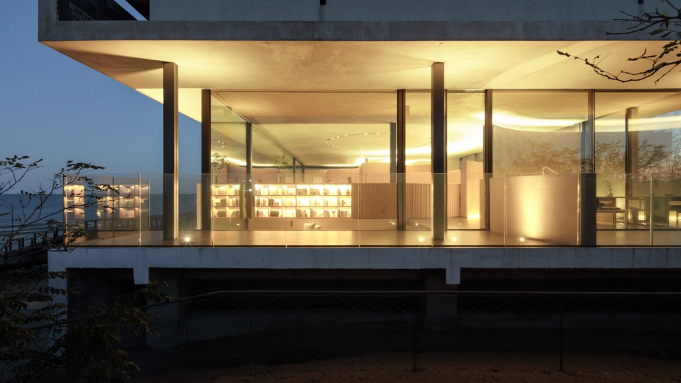 Seaside Pavilion China by PLAT ASIA