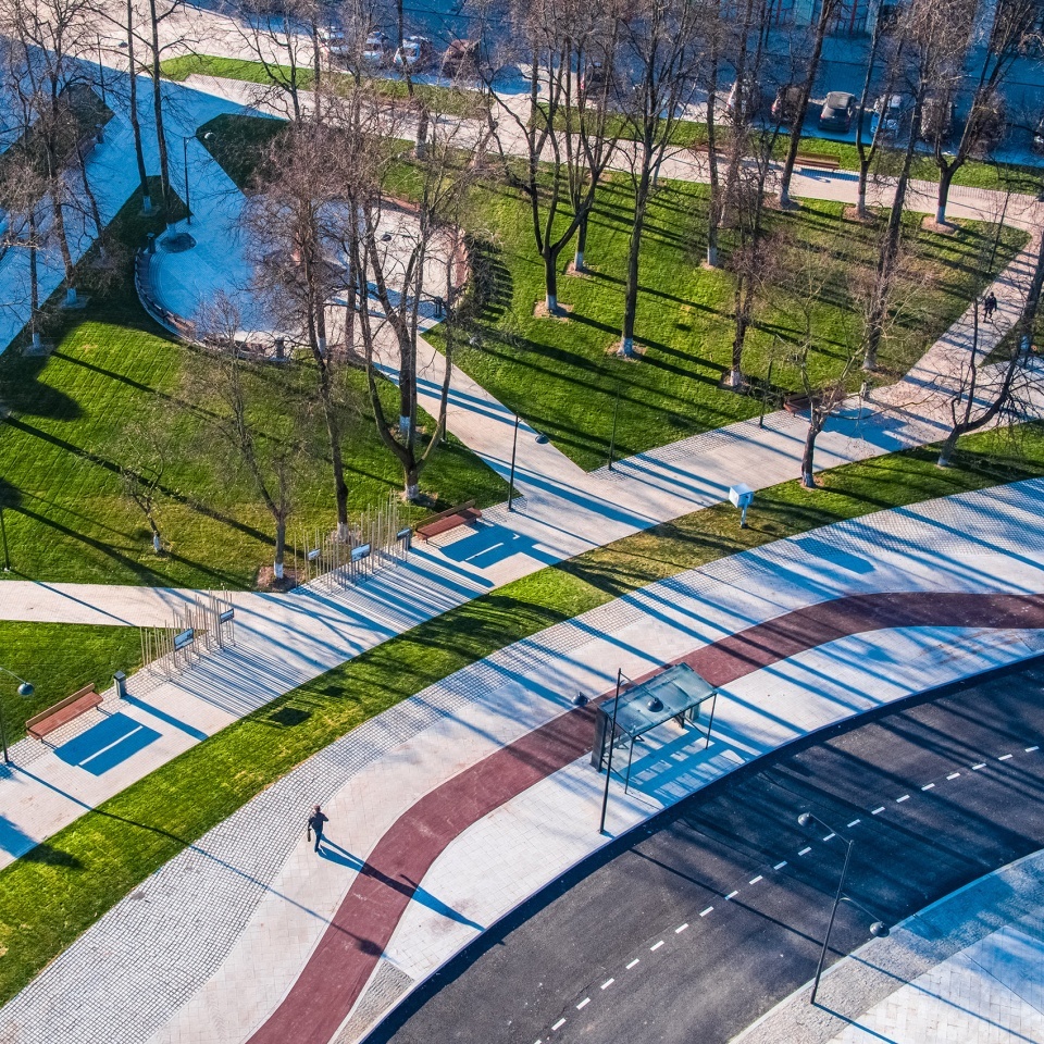 The Renovation of the city center of Serpukhov Lenin square by Mirror Group 960x960