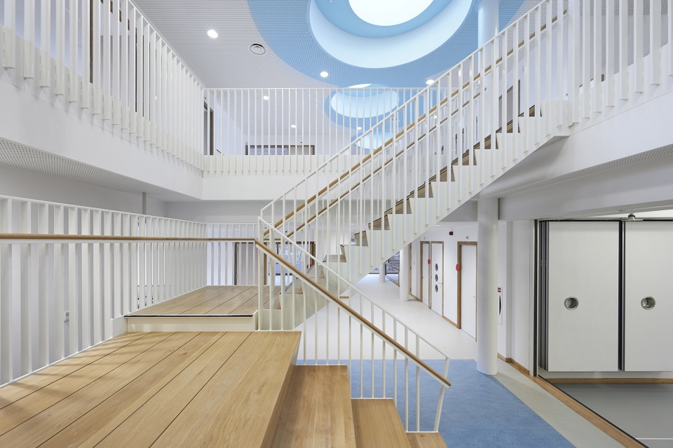 Zonnehof by Orange Architects