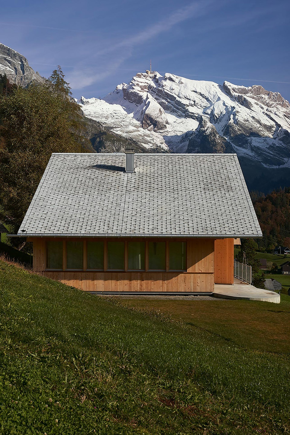 HOLZHAUS by Studio Noun