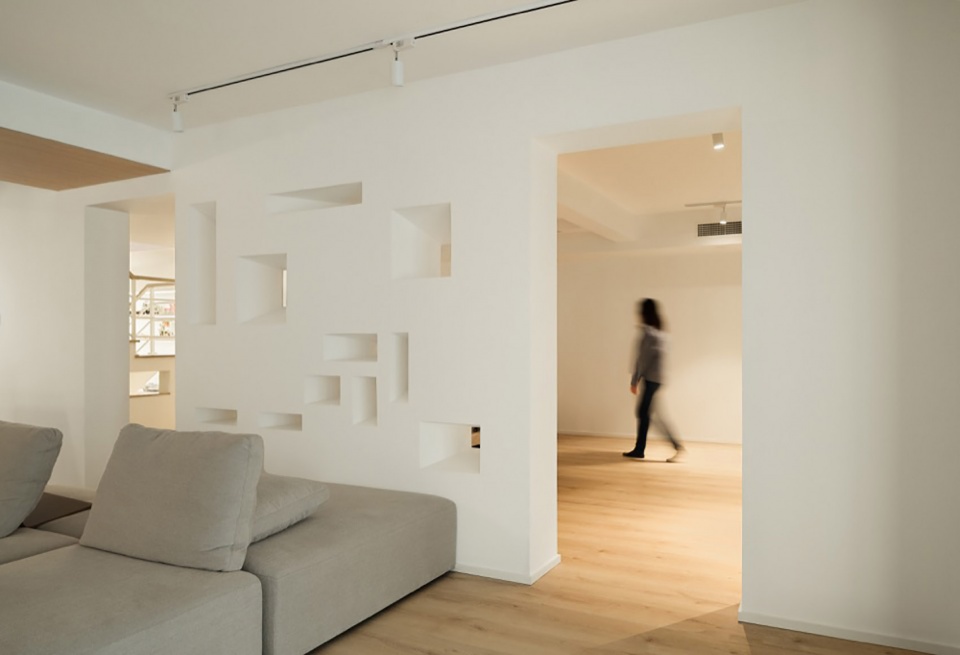 House of Peek a boo China by Dream Cat Interior Design