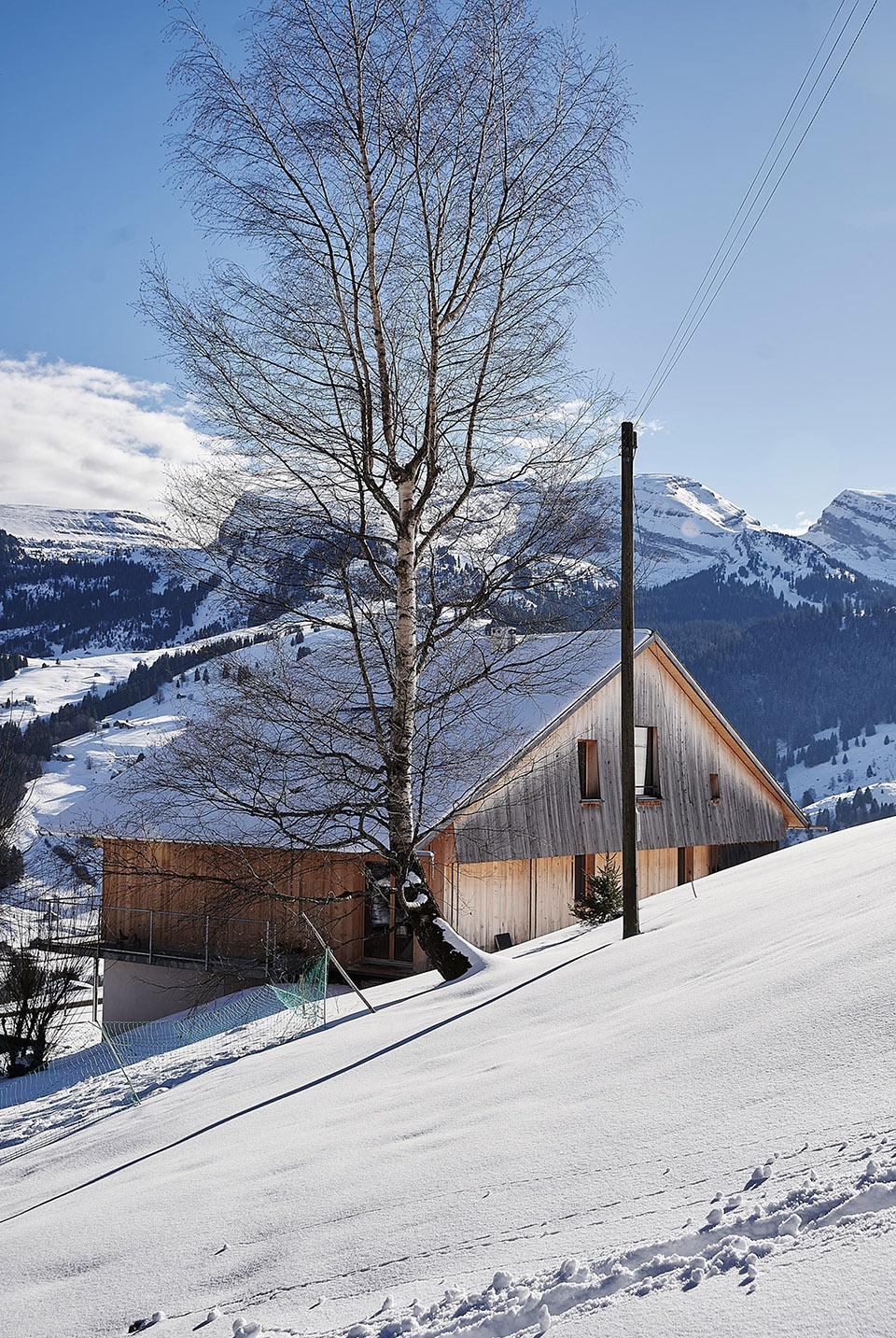 HOLZHAUS by Studio Noun