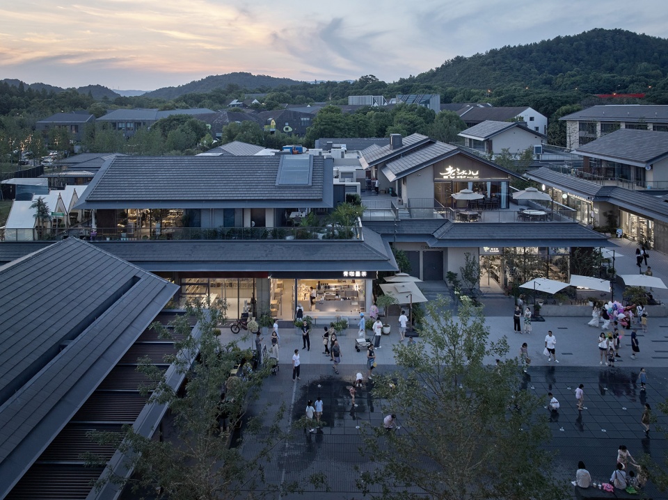 an architects cafe in hangzhou by lm qingmo architecture