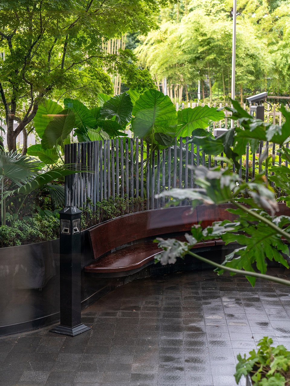 Landscape Design of Chongqing Weilan Linkong Holiday Inn China by Xiangjie Design Agency vpt
