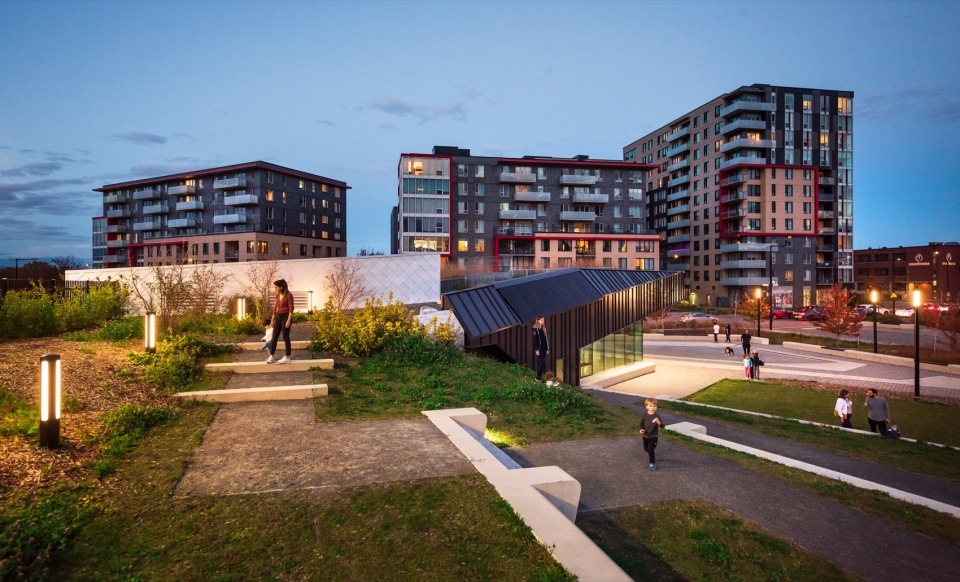 the saidye bronfman park pavilion by cardin julien