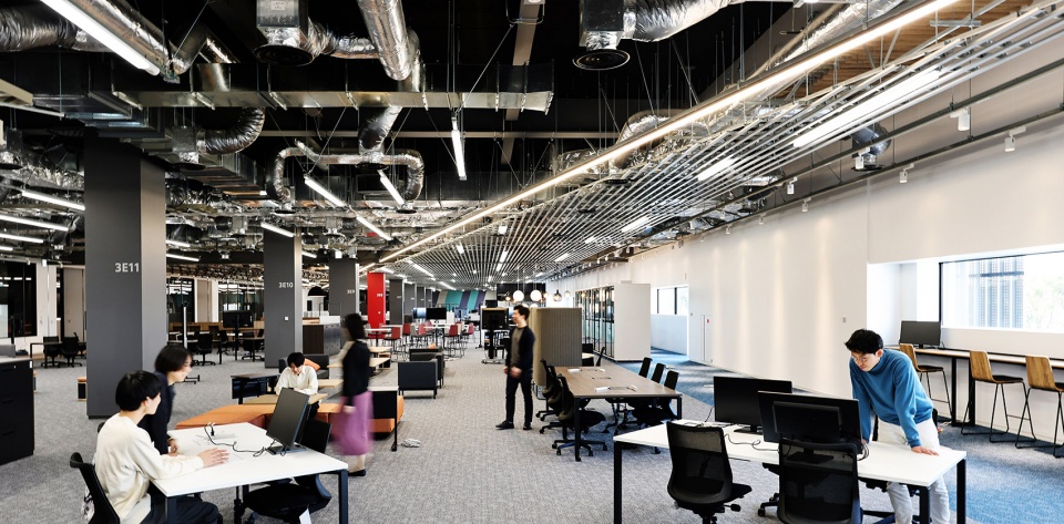 Bridgestone Innovation Park B Innovation by Nikken Sekkei Ltd