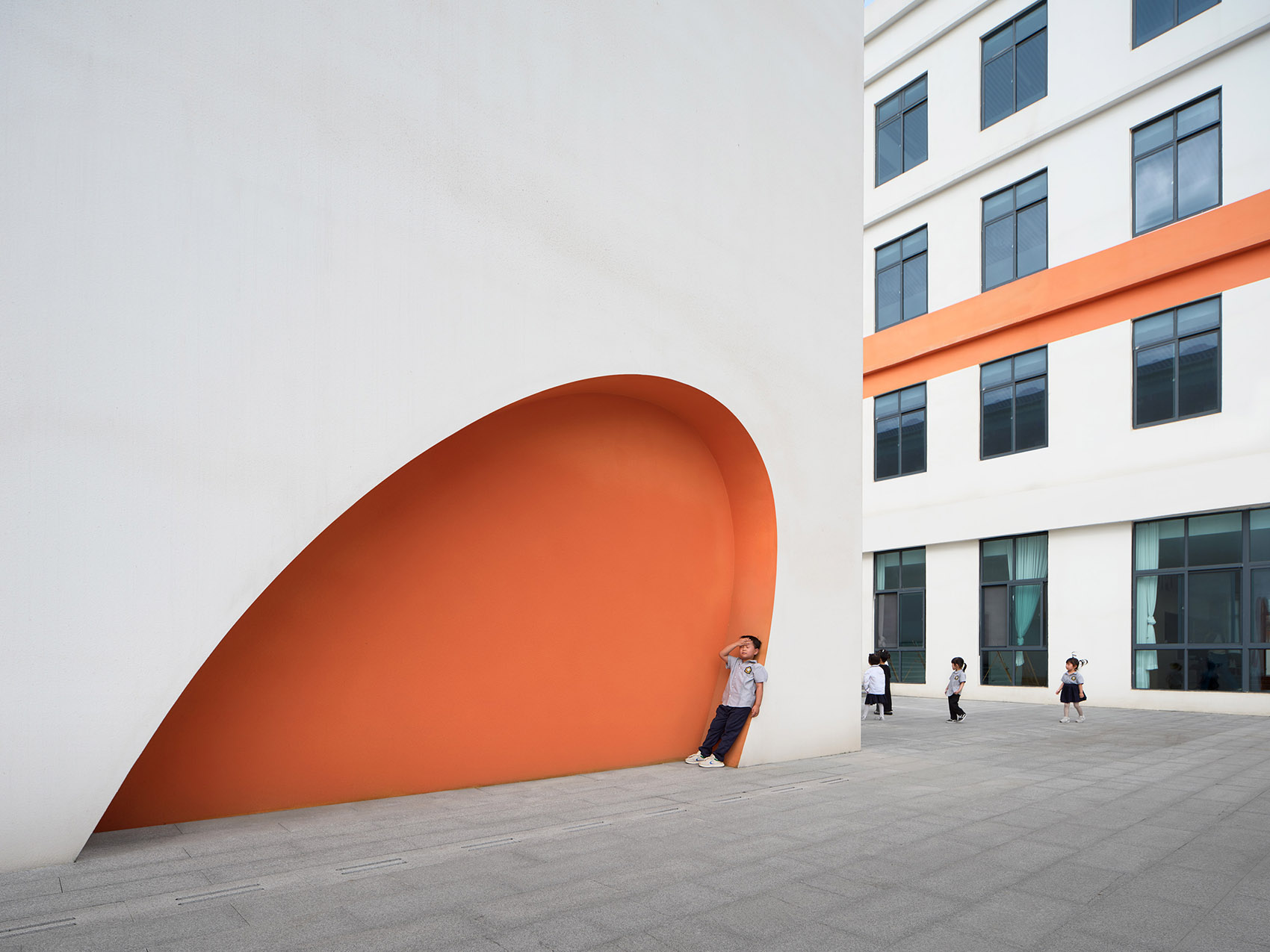 New School in the County, China by L&M Design Lab - 谷德设计网