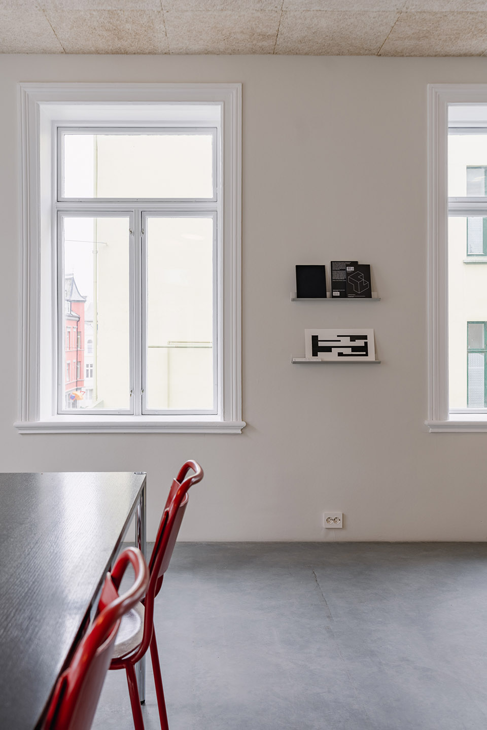 Photo inspiration: Fresh Look at A Sustainable Office Revival By Maksymilian Sawicki Architektur