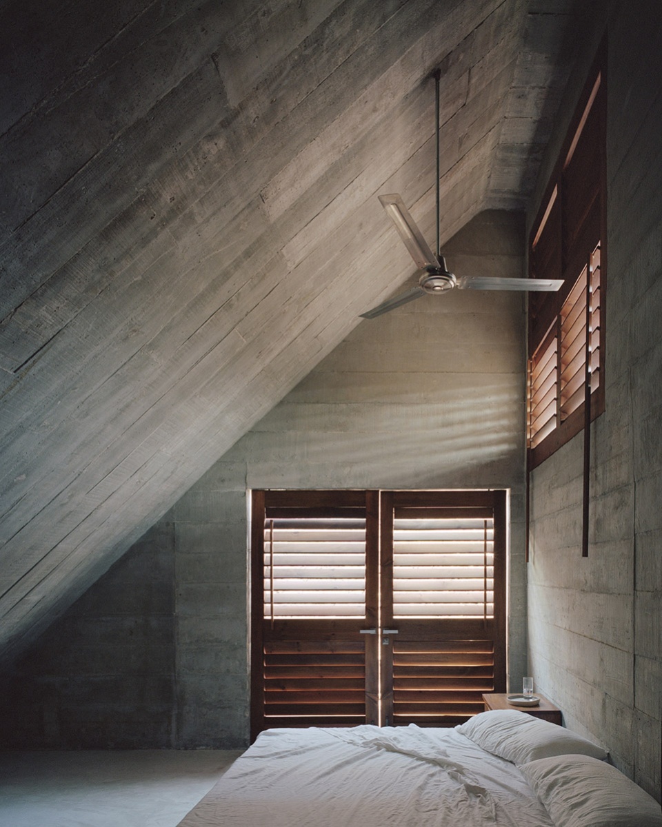 casa merida by ludwig godefroy architecture