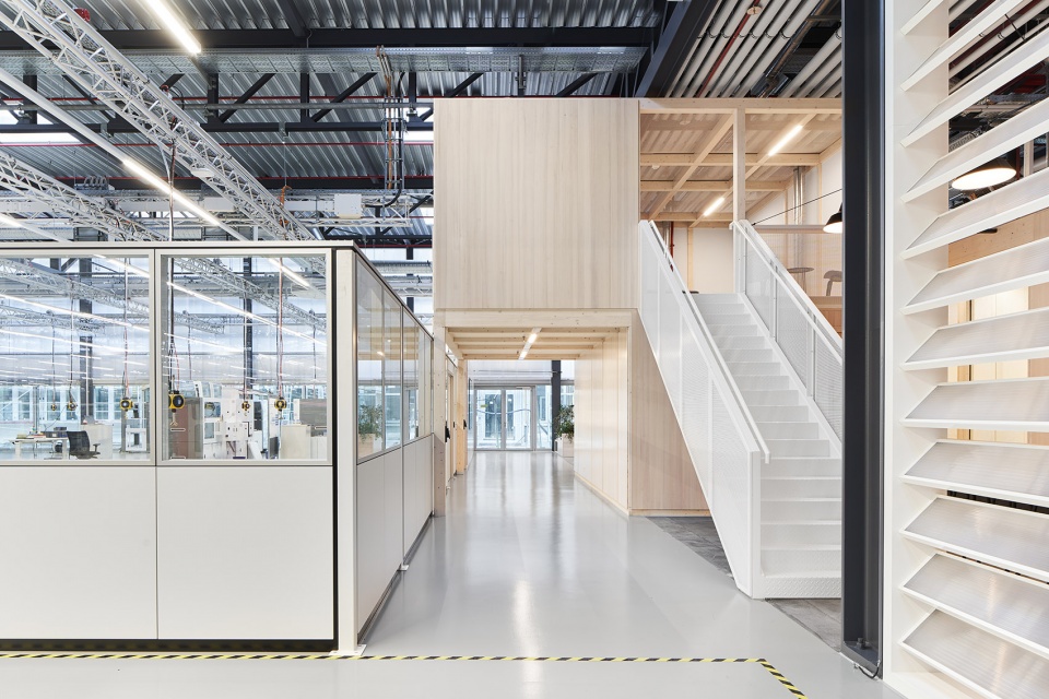 herzzone roche by studio alexander fehre