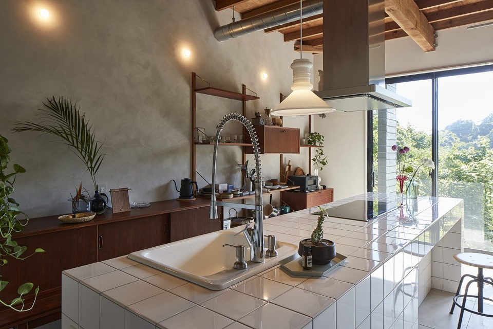 Kamakura House by ROOVICE