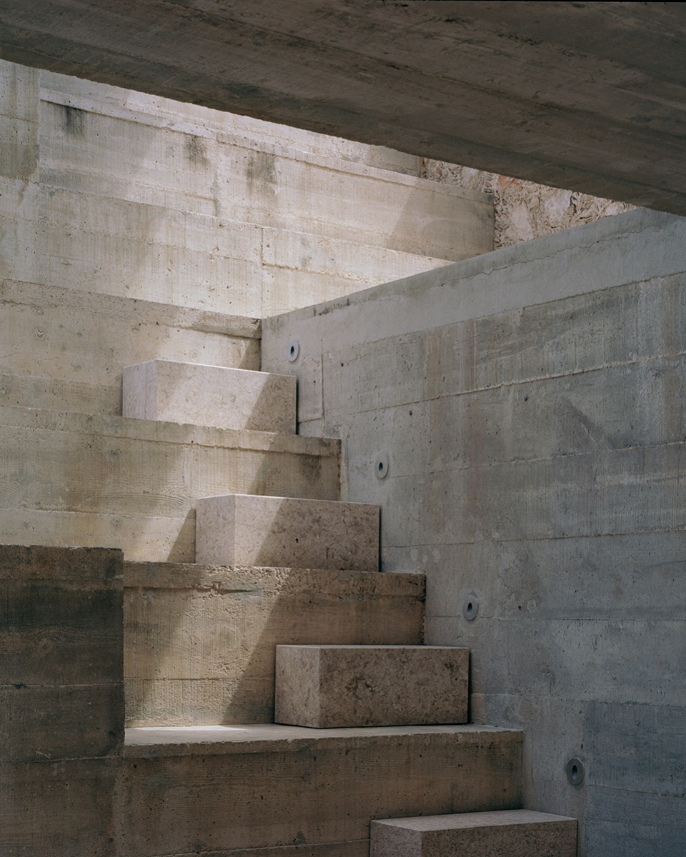 casa merida by ludwig godefroy architecture