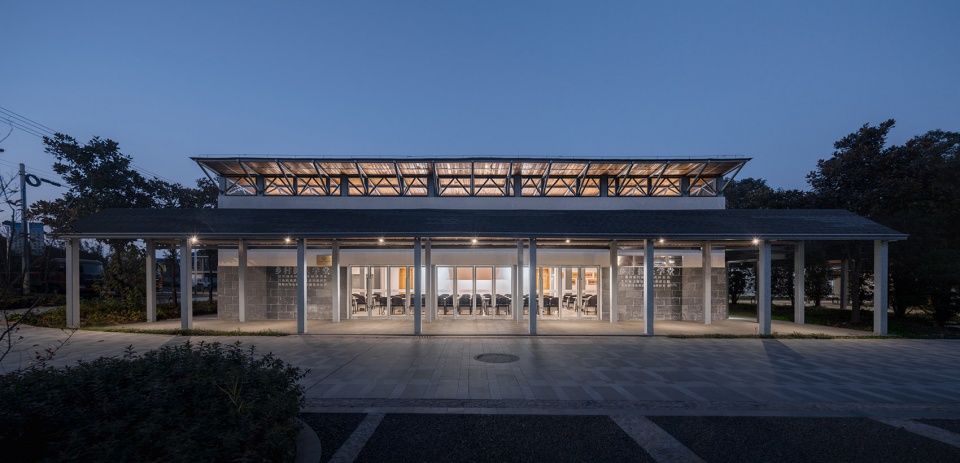 Community Center in Tangma Village Liyang by Atelier RenTian