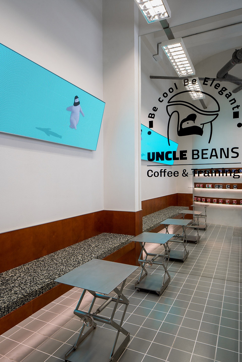 Uncle Shu Coffee China by Xian Xiang Design