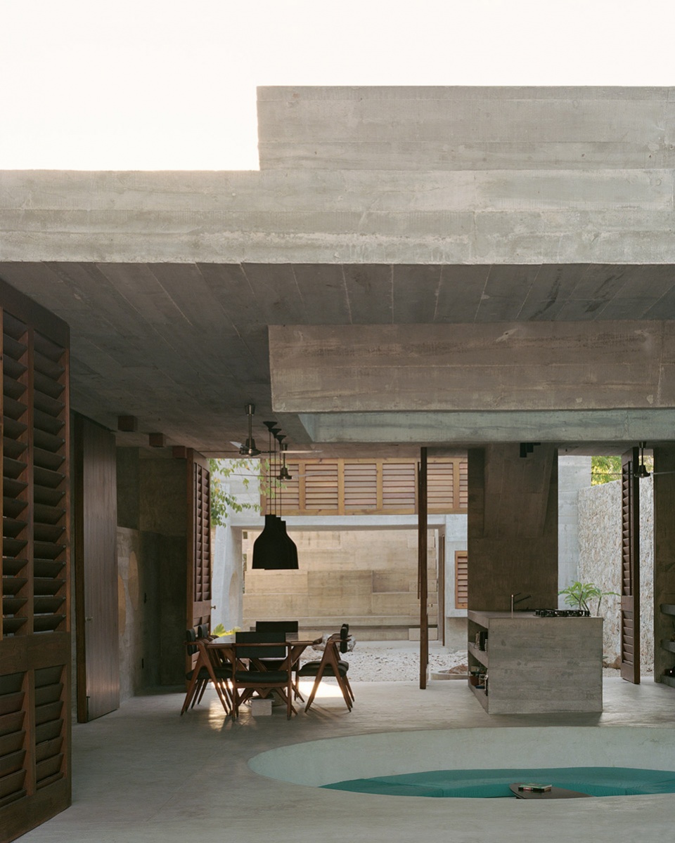 casa merida by ludwig godefroy architecture
