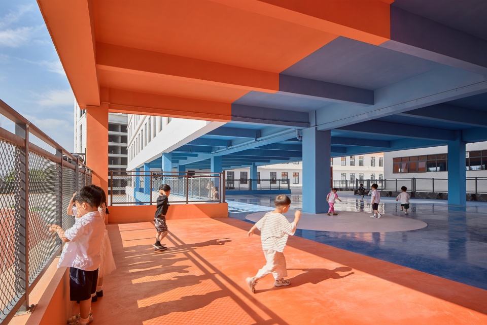 New School in the County China by L M Design Lab