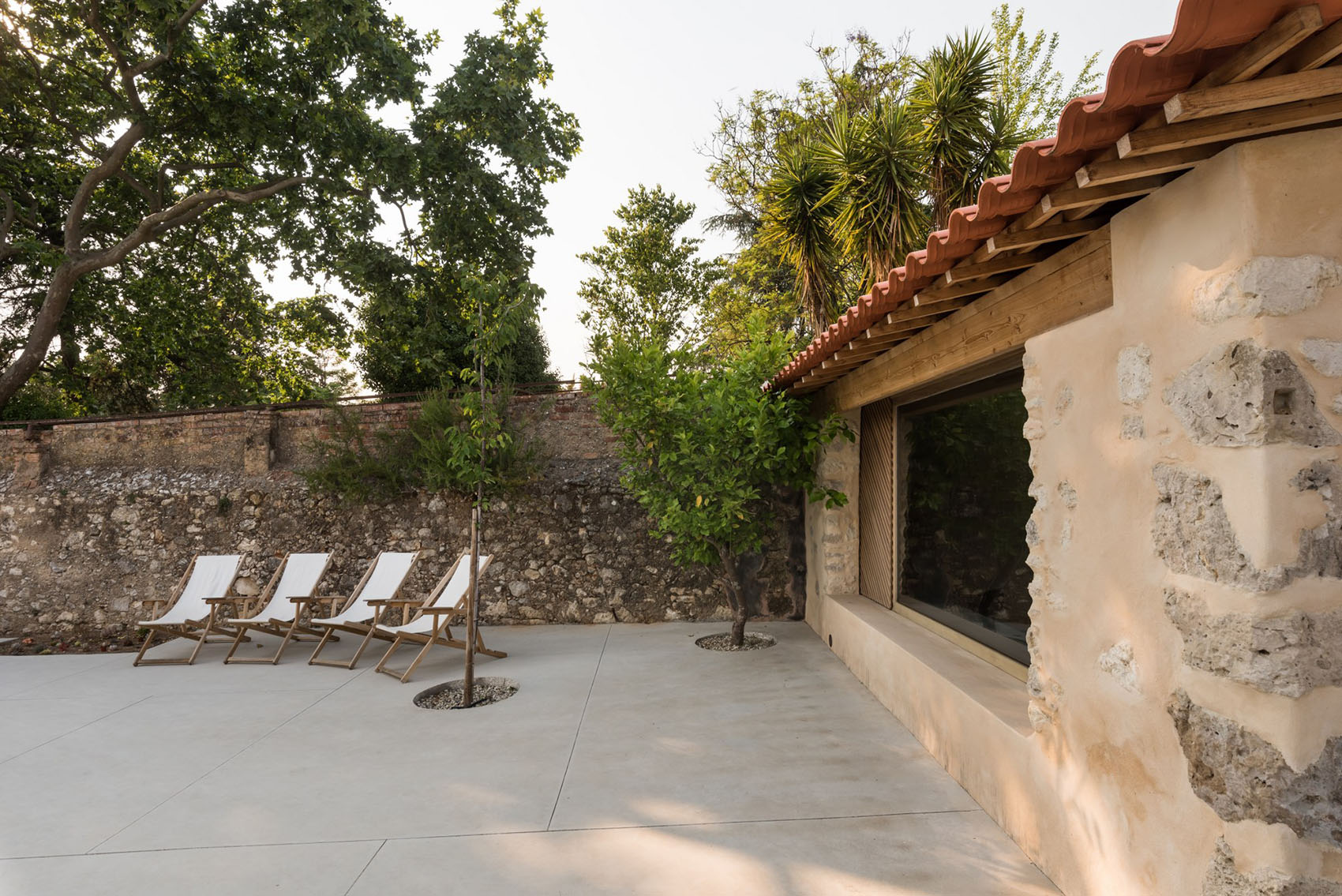 Casa do Quintal by Miguel Marcelino 谷德设计网