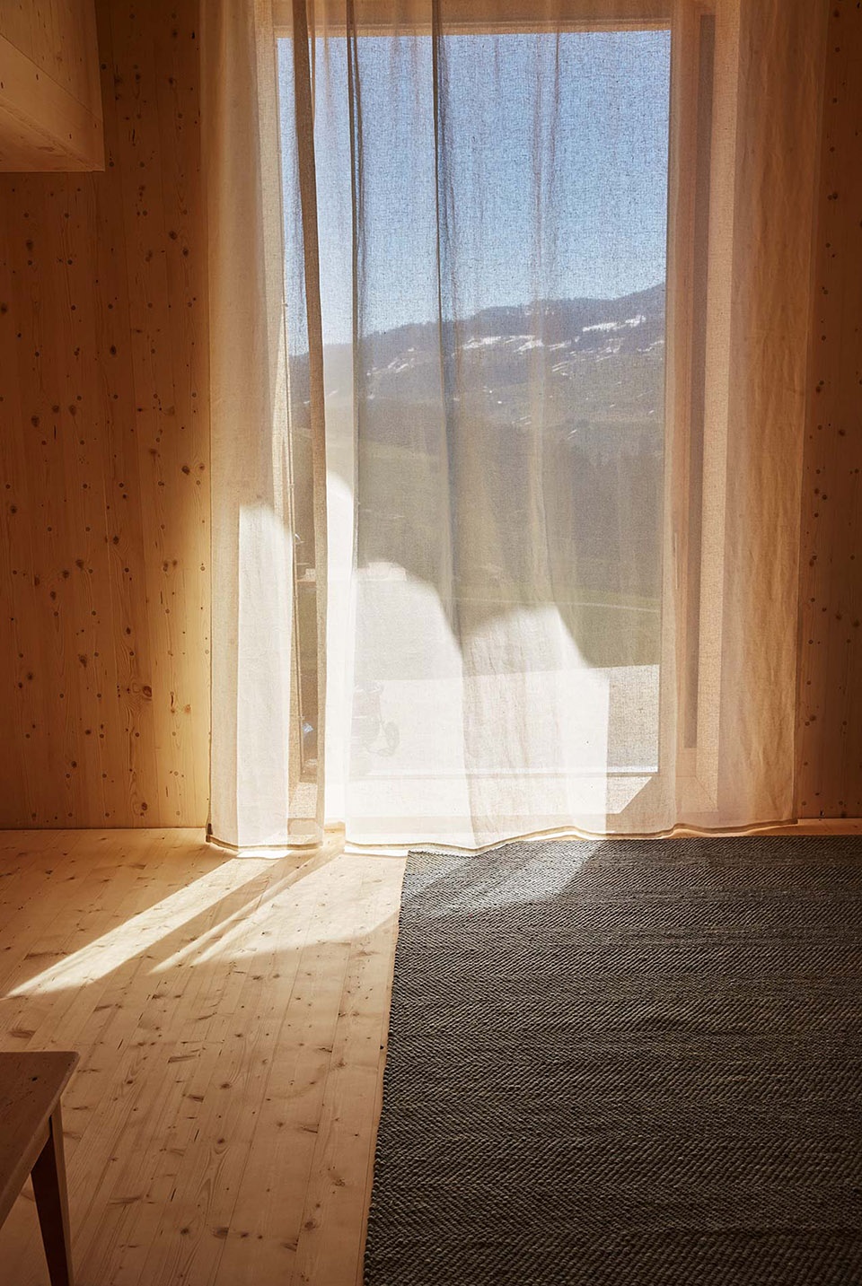 HOLZHAUS by Studio Noun