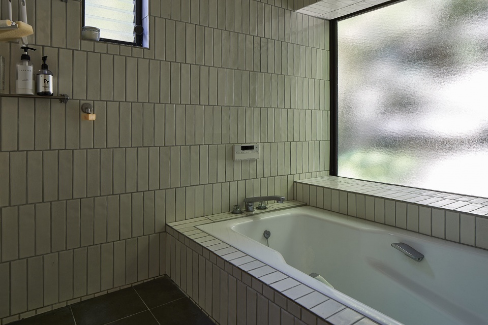 Kamakura House by ROOVICE
