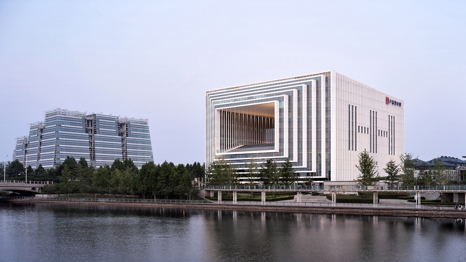 longhu international center by hdd tjupdi