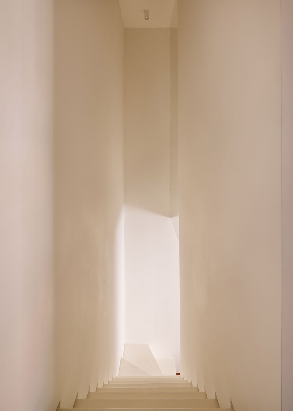 APARTMENT AR by Rita Aguiar Rodrigues