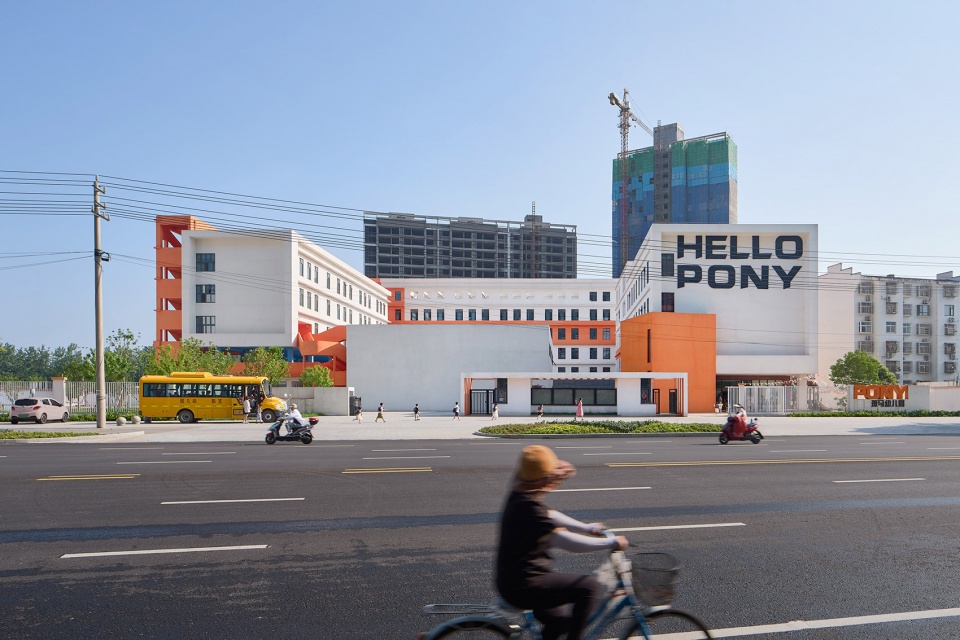 New School in the County China by L M Design Lab