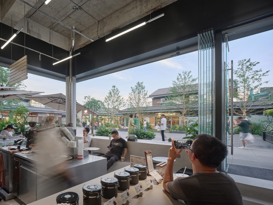 an architects cafe in hangzhou by lm qingmo architecture
