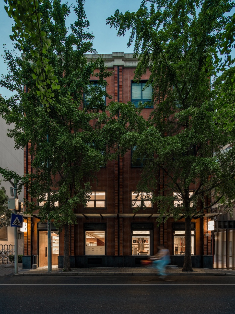 muxare eyeglass store by mas