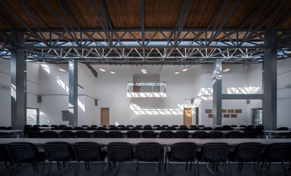 Community Center in Tangma Village Liyang by Atelier RenTian