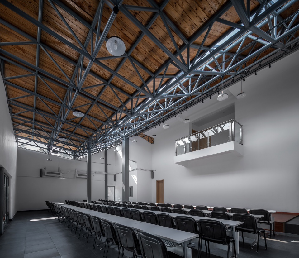 Community Center in Tangma Village Liyang by Atelier RenTian