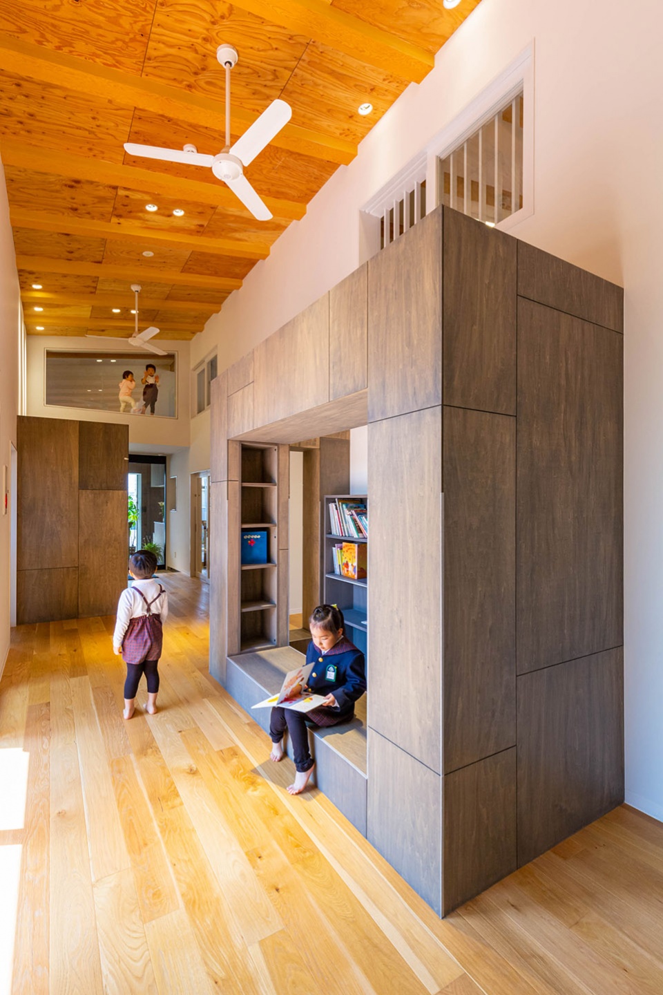 sms nursery by hibinosekkei youji no shiro