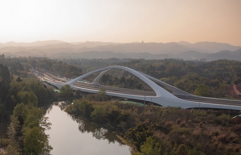 成都绛溪河西一桥 / Zaha Hadid Architects
