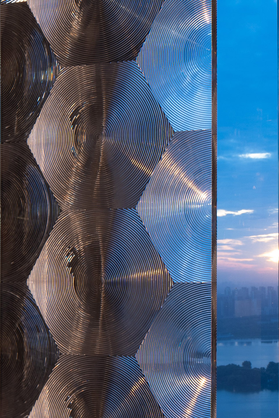 W HOTEL SOL37 by Atelier I-N-D-J - 谷德设计网