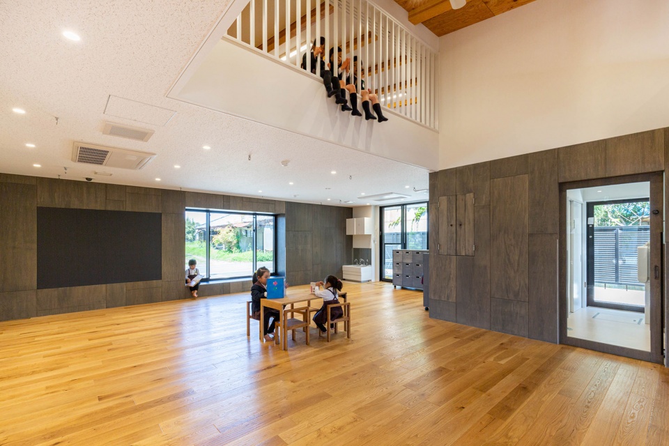 sms nursery by hibinosekkei youji no shiro