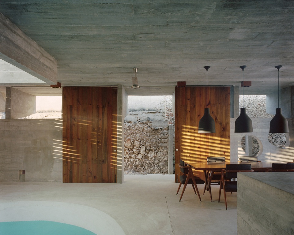 casa merida by ludwig godefroy architecture