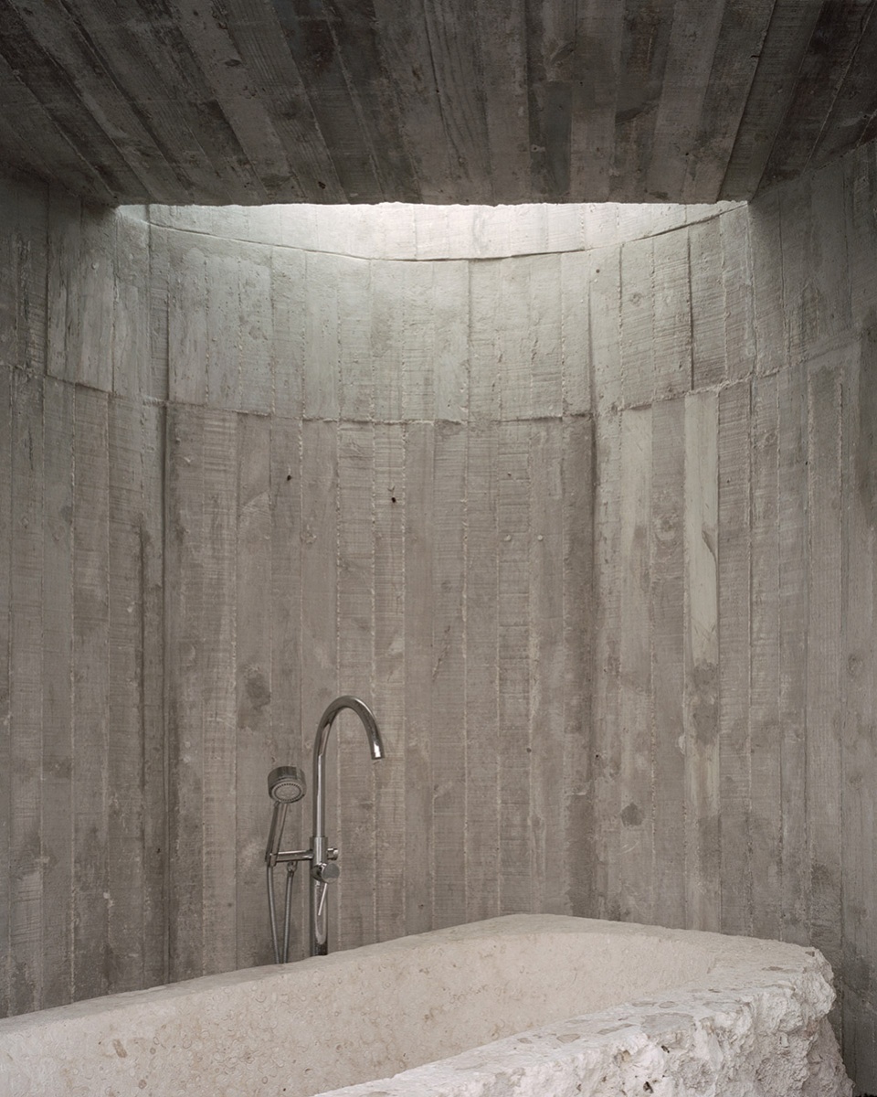 casa merida by ludwig godefroy architecture
