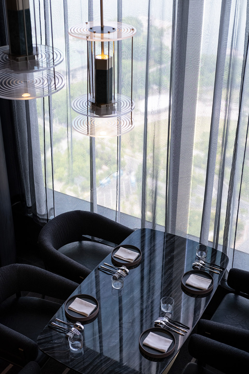 W HOTEL SOL37 by Atelier I-N-D-J - 谷德设计网